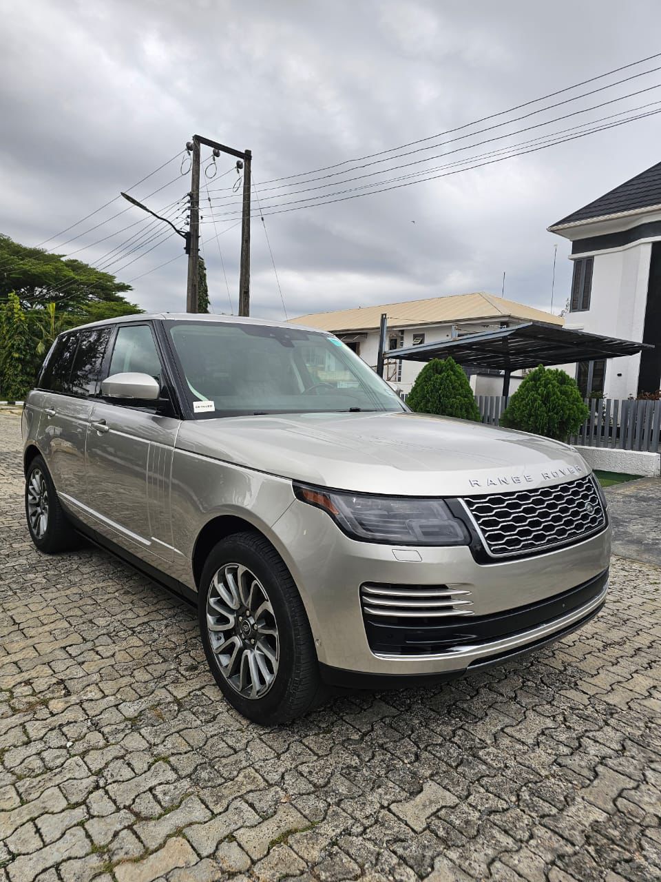 Range Rover  Voque 