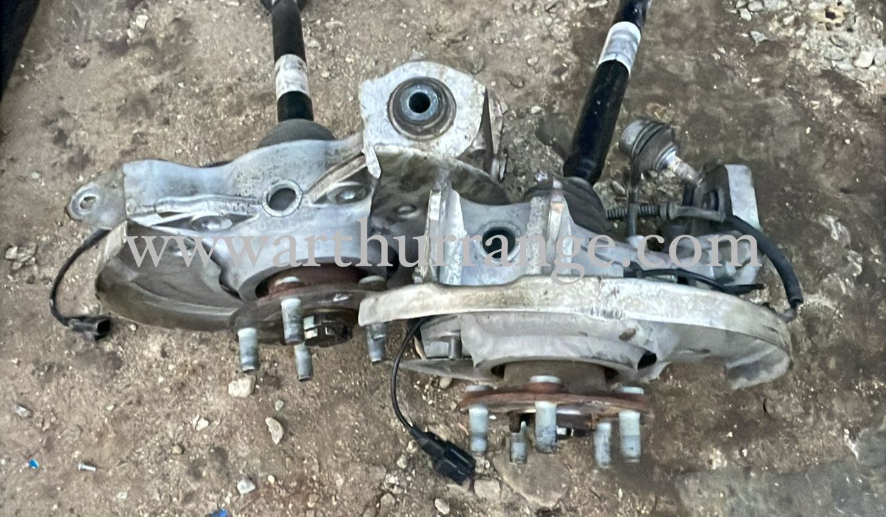 Back Hub Discovery Sports 2018 - View 2