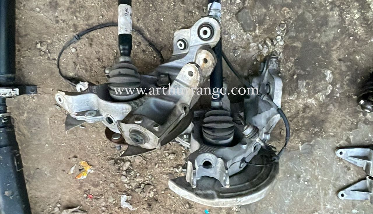 Back Hub Discovery Sports 2018 - View 4