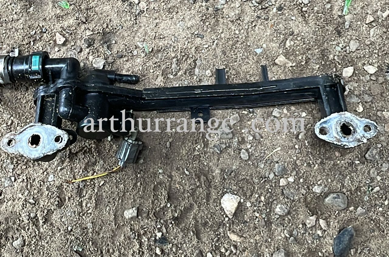 Back Heater Hose Sports / Vogue / Lr4 20010-2014 - View 3