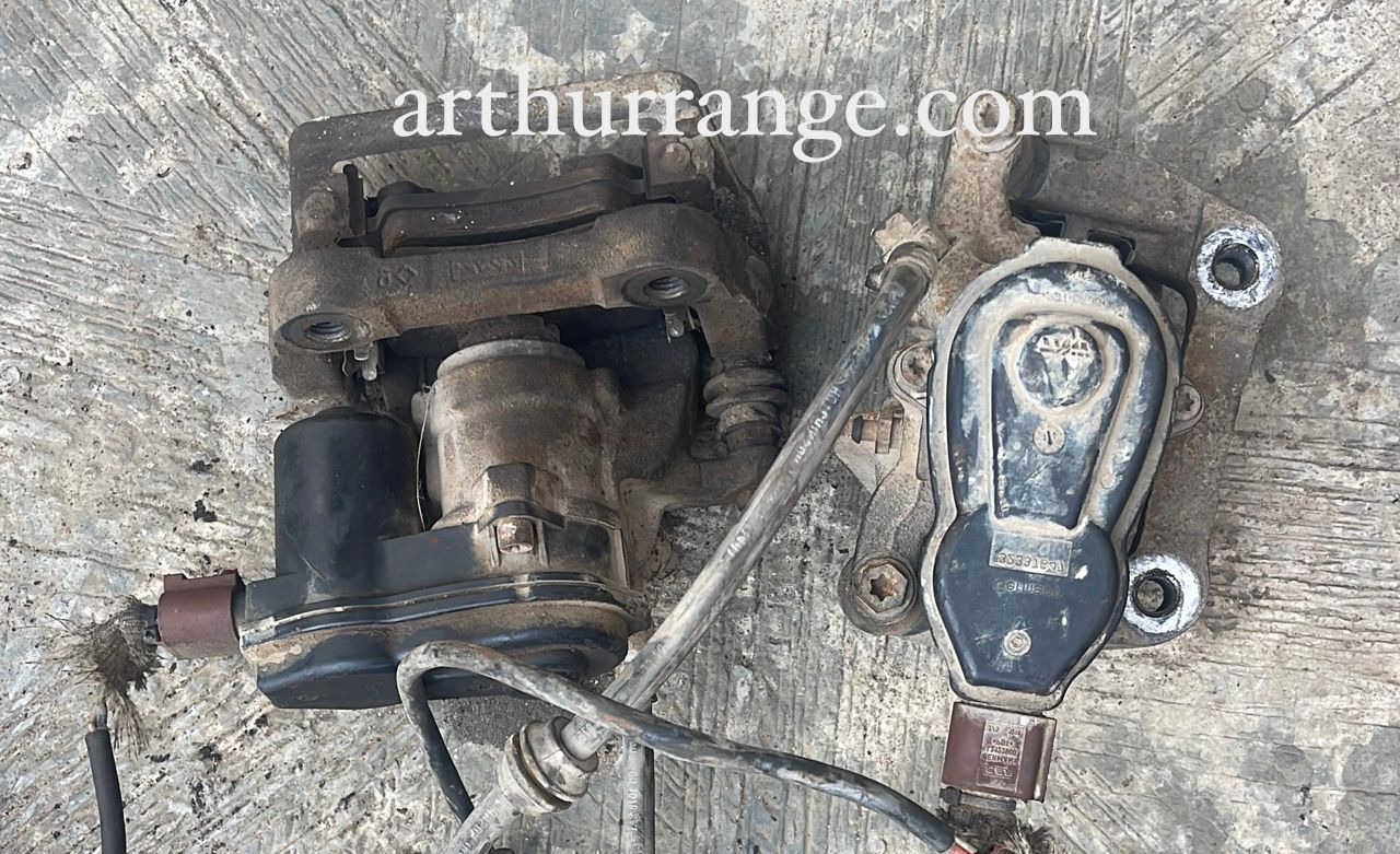 Back Caliper Evoque 2016-2018 - View 3
