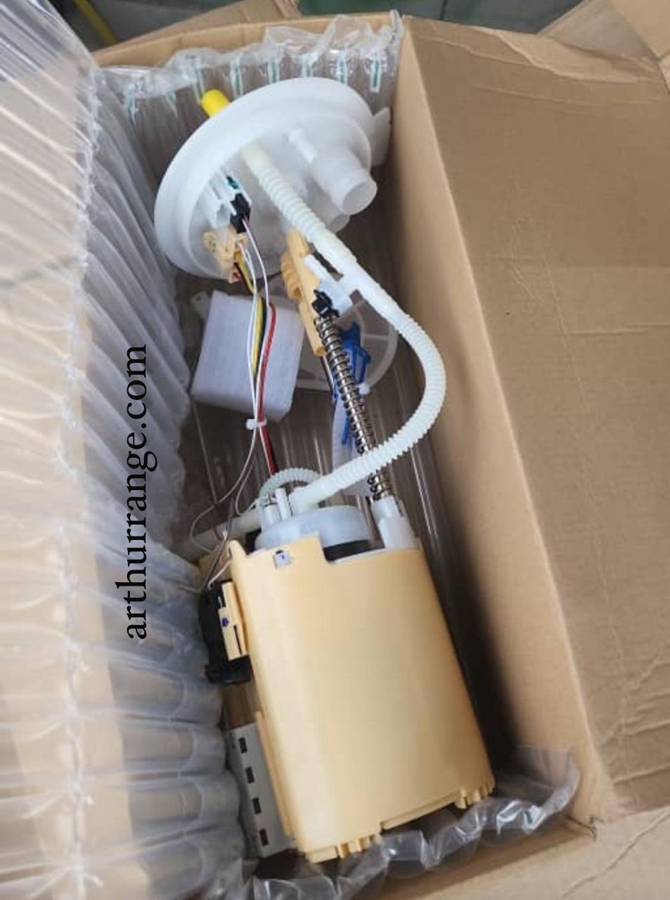 Complete Fuel Pump Sports / Vogue 2018-2020 - View 4